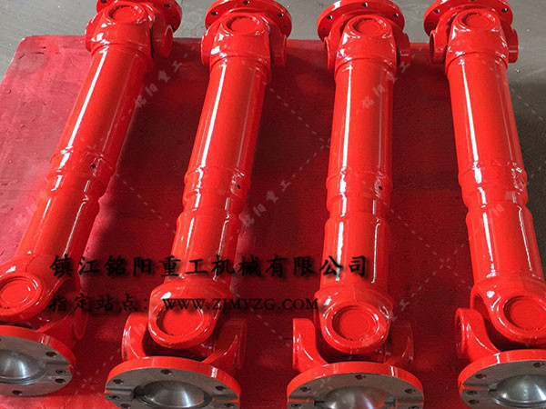 新式整體叉頭式萬向聯(lián)軸器是冶金、軋鋼等機械設(shè)備的優(yōu)選傳動件-萬向聯(lián)軸器